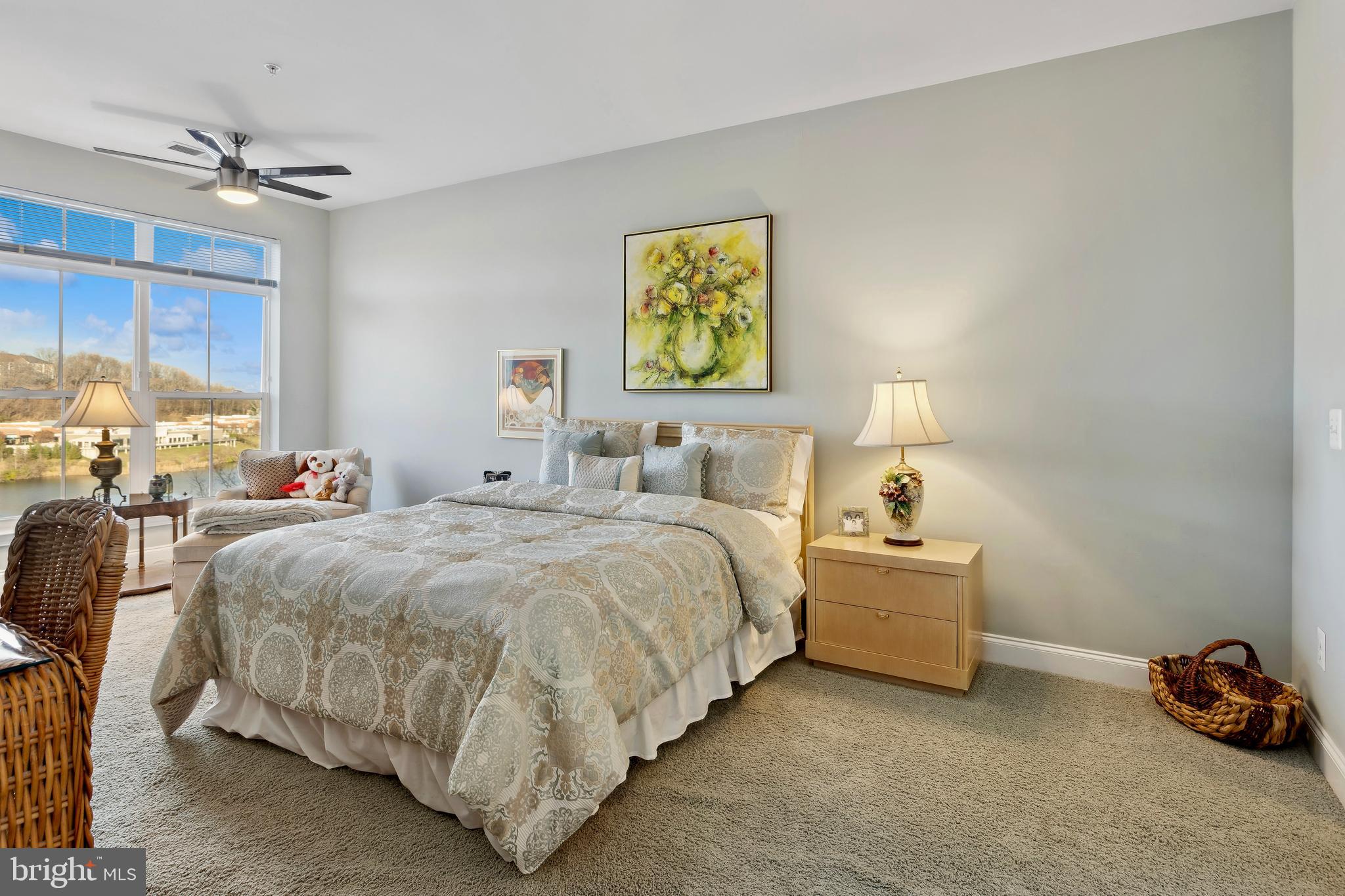 THE BLUFFS AT QUARRY LAKE - Residential