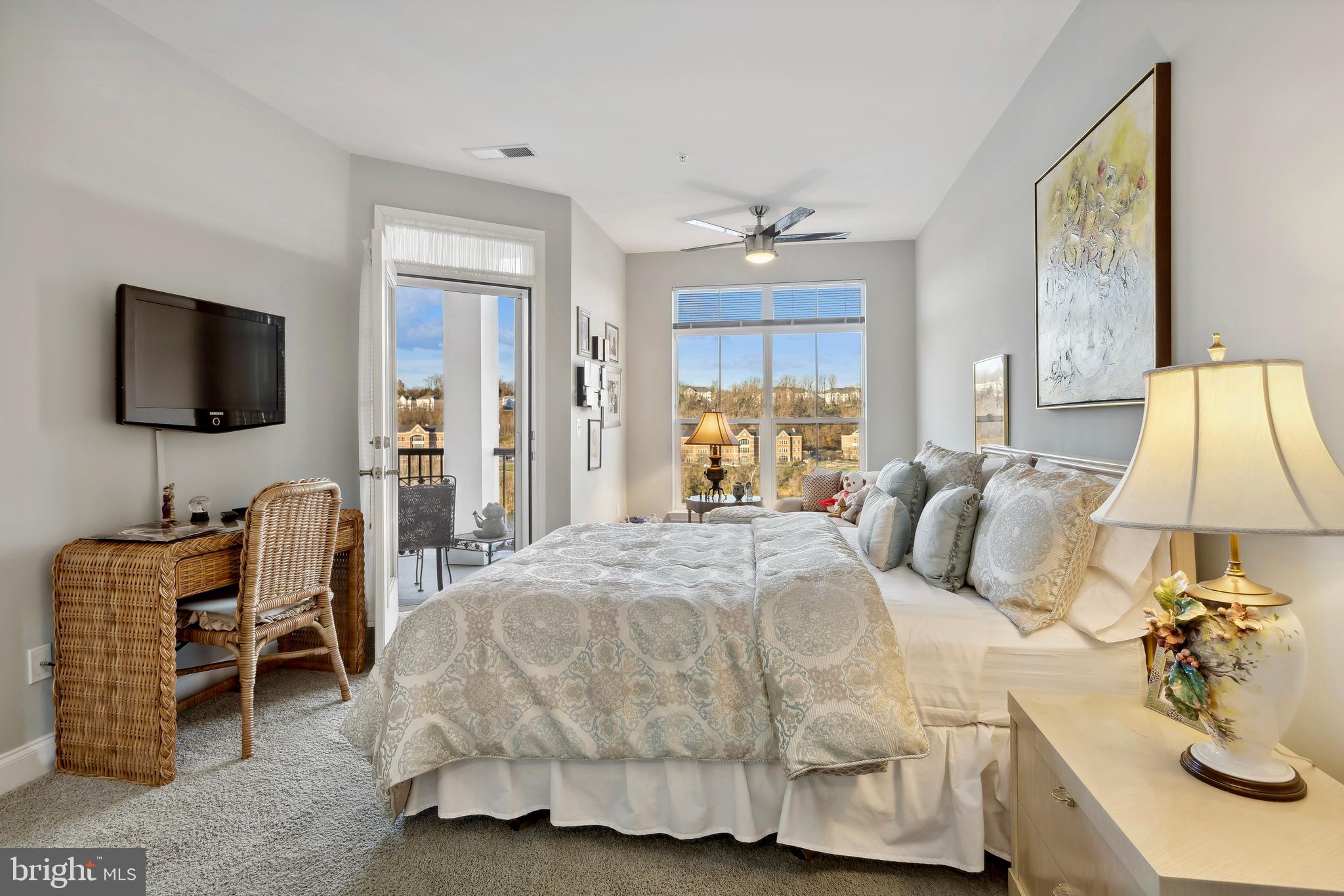 THE BLUFFS AT QUARRY LAKE - Residential