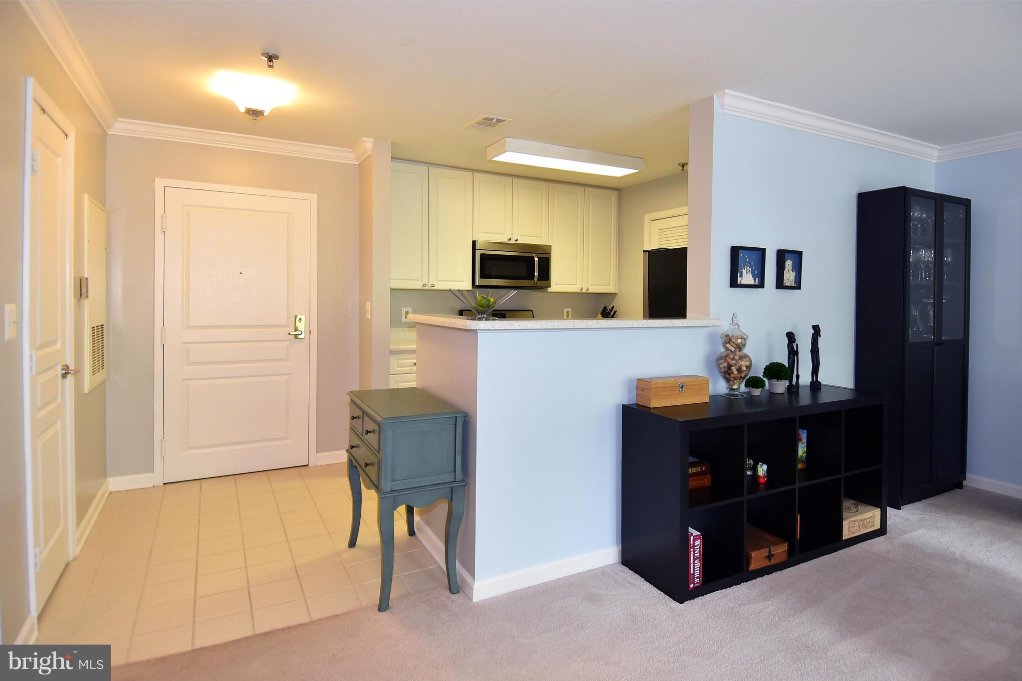 SAVOY PARK CONDOMINIUMS - Residential