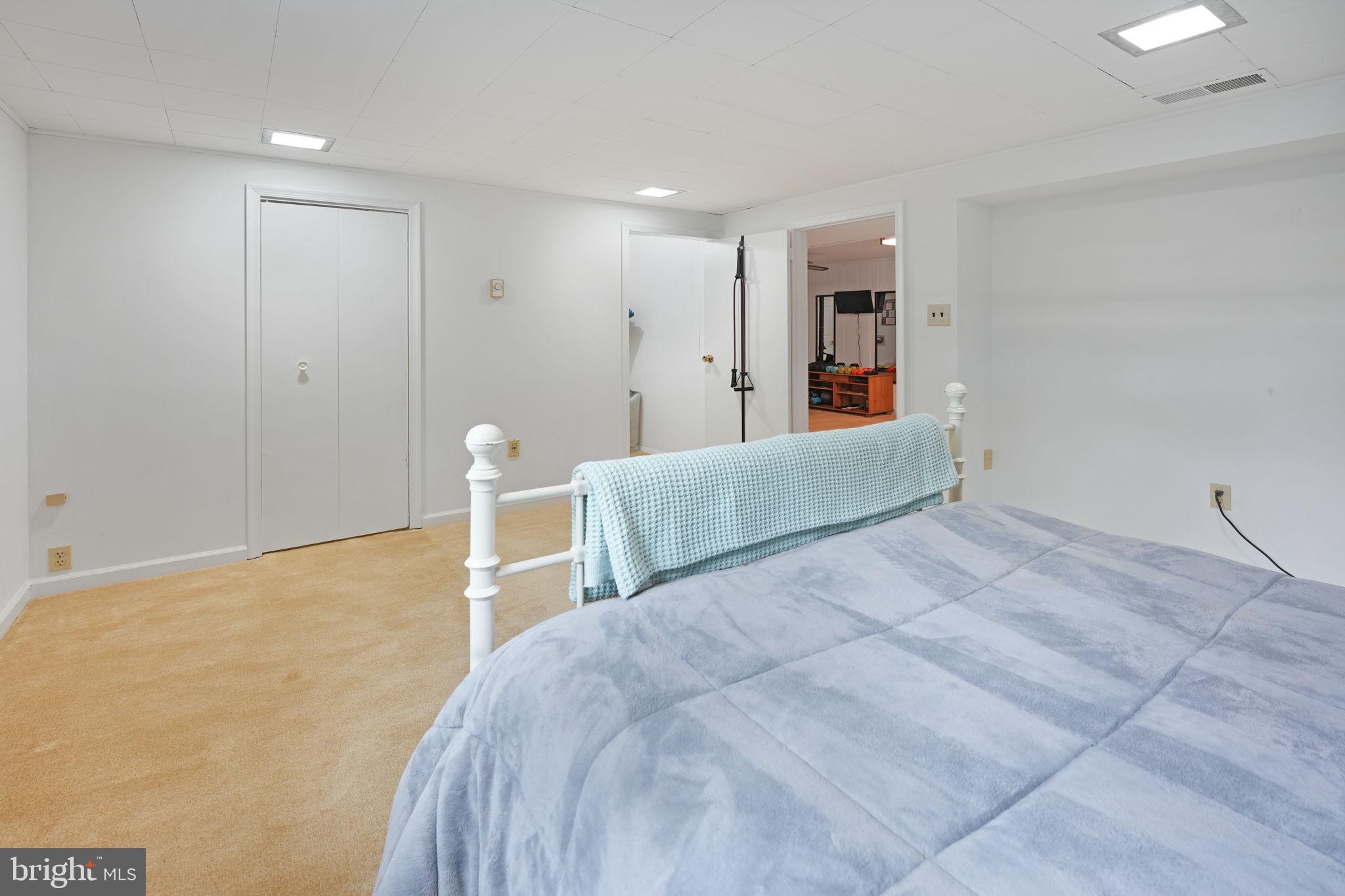 POHICK ESTATES - Residential