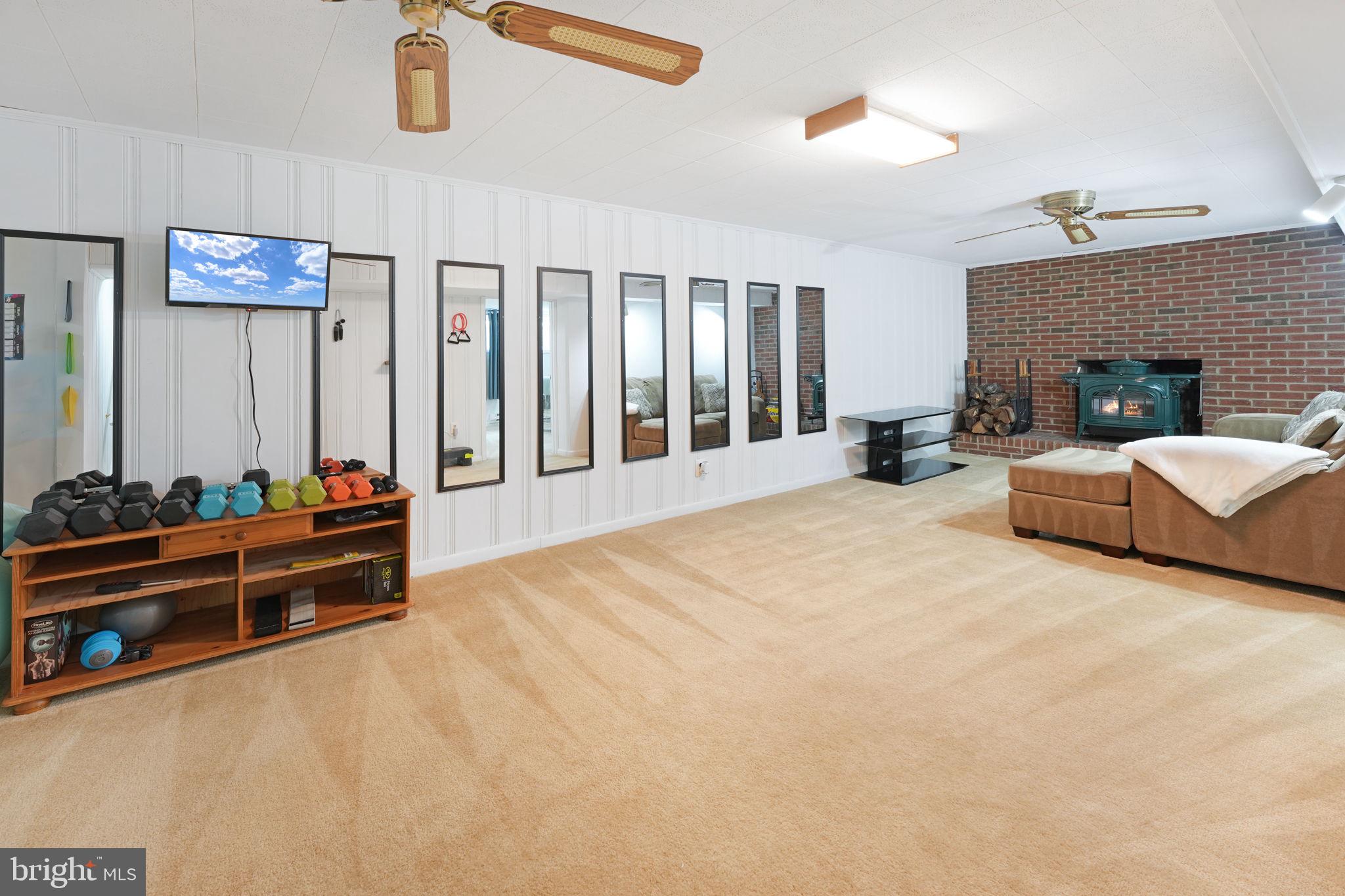 POHICK ESTATES - Residential