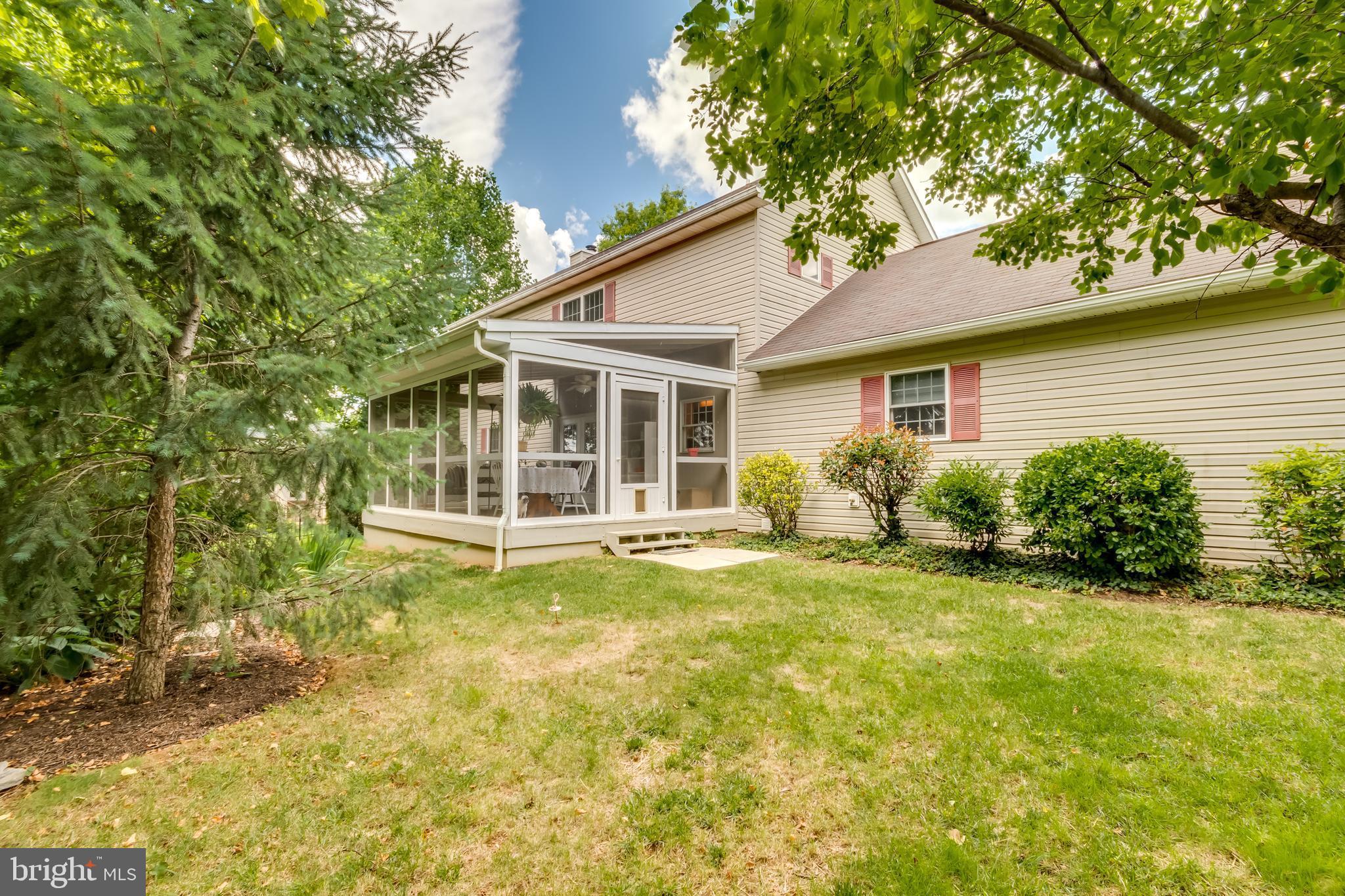 FOXCROFT MEADOWS - Residential