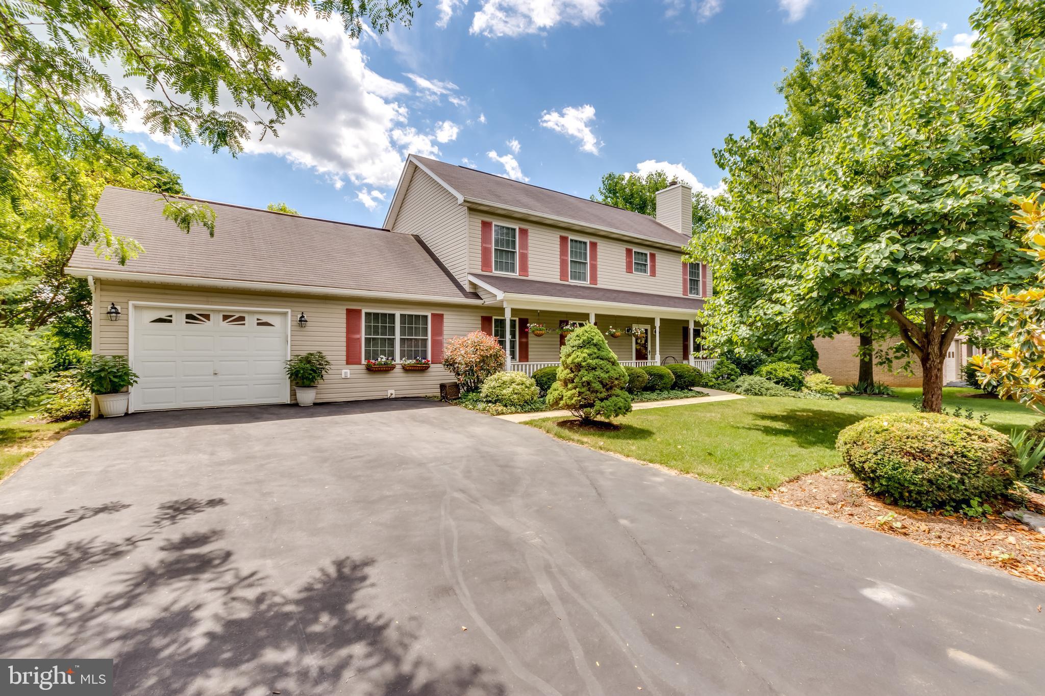 FOXCROFT MEADOWS - Residential