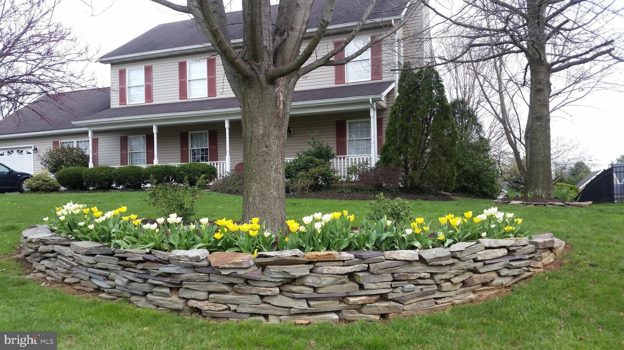 FOXCROFT MEADOWS - Residential