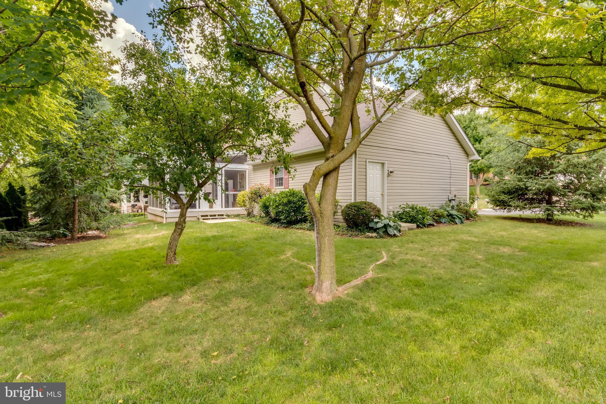 FOXCROFT MEADOWS - Residential