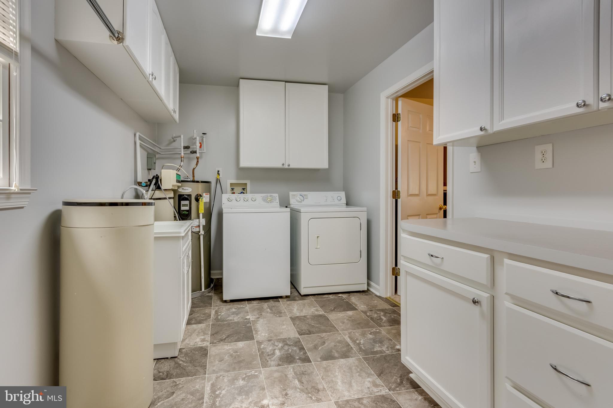 FOXCROFT MEADOWS - Residential