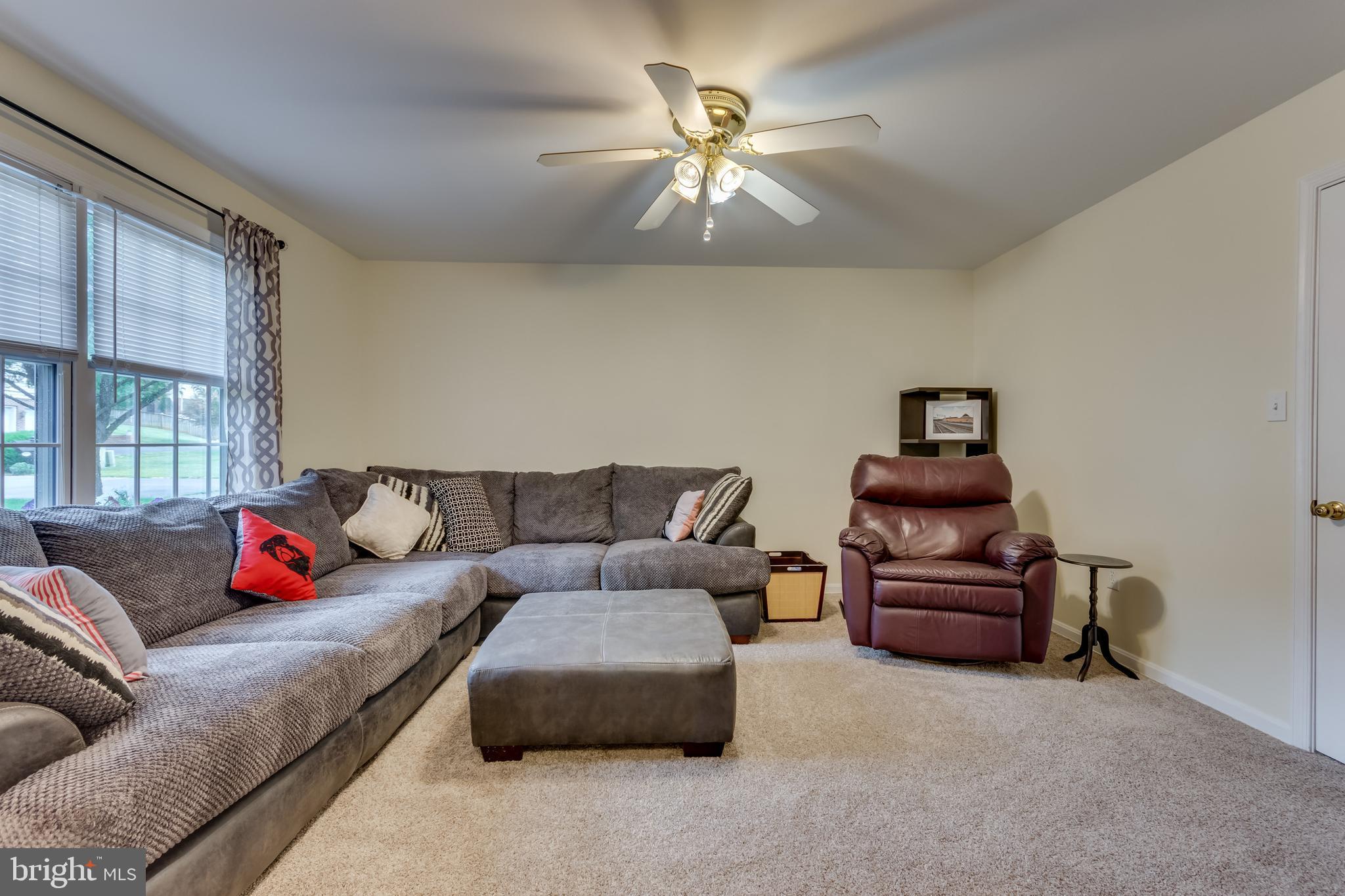 FOXCROFT MEADOWS - Residential