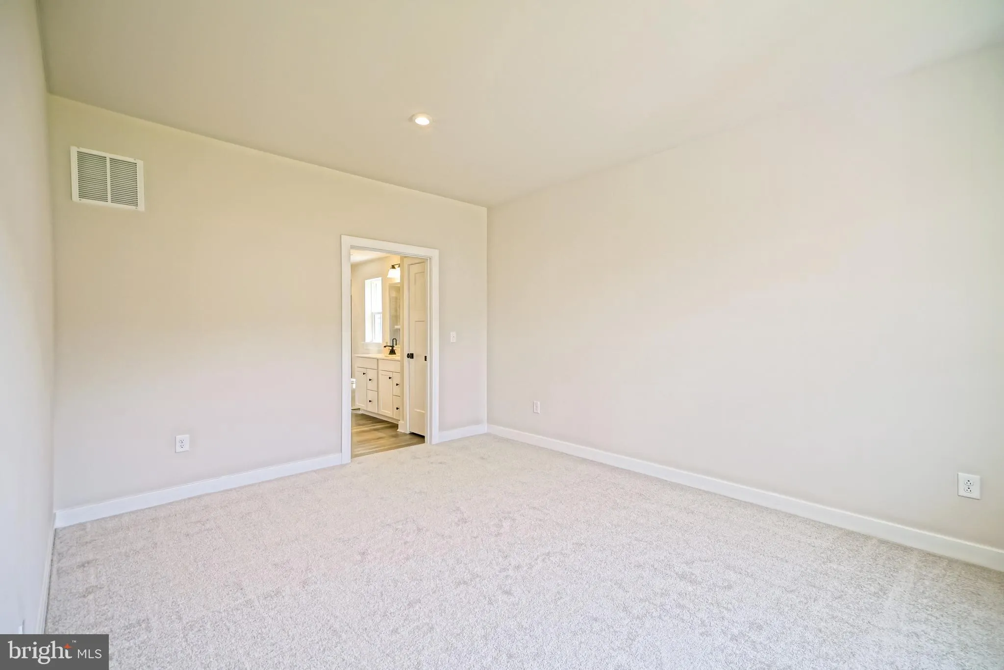 Lewes, Delaware 19958, United States, 4 Bedrooms Bedrooms, ,3 BathroomsBathrooms,Residential,Active,156672