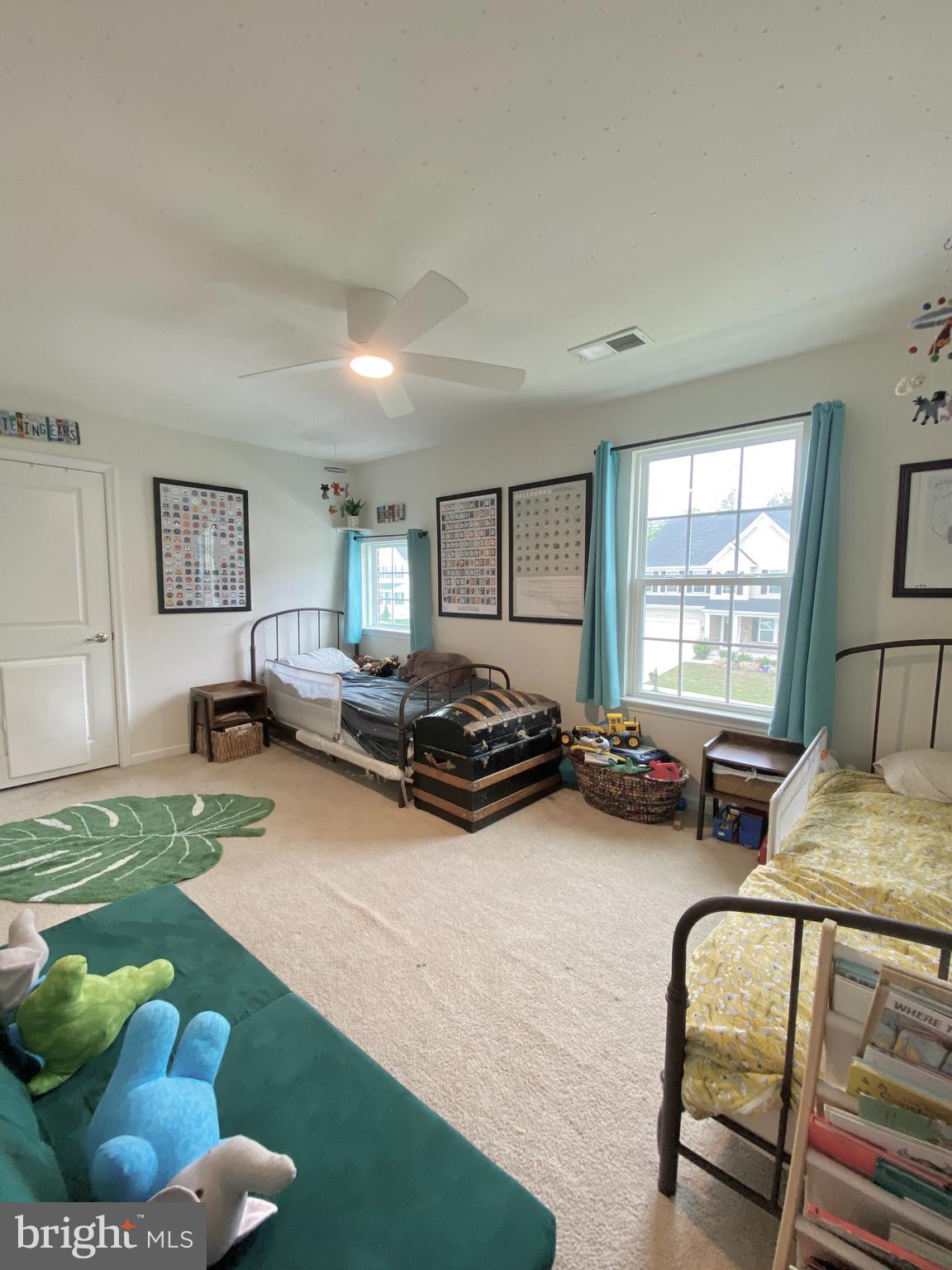 LEE'S PARKE - Residential Lease