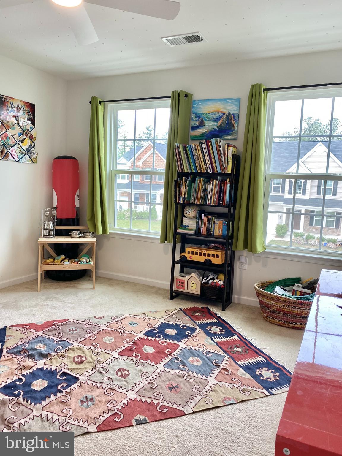 LEE'S PARKE - Residential Lease