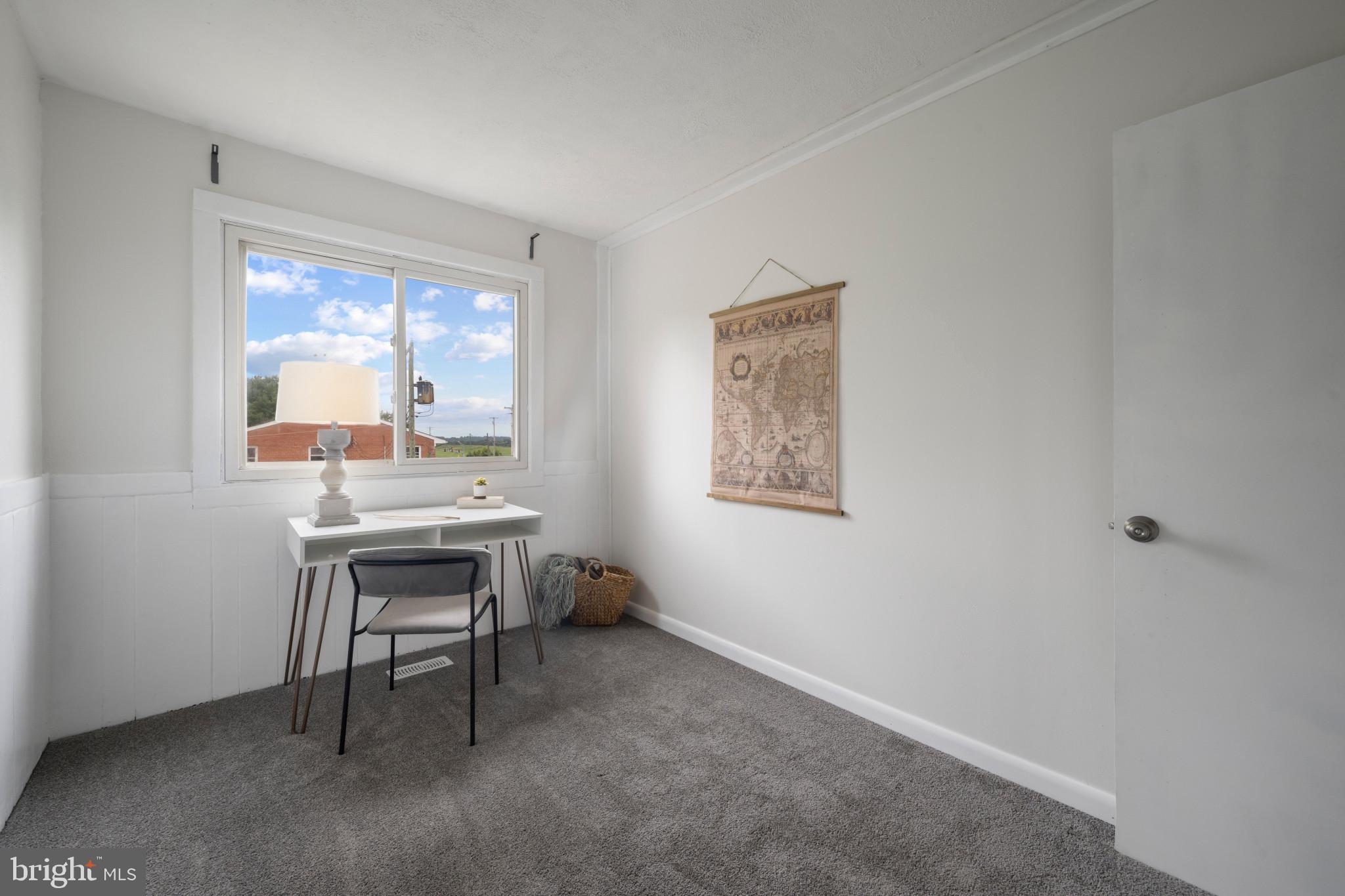 FRIENDLY ACRES - Residential