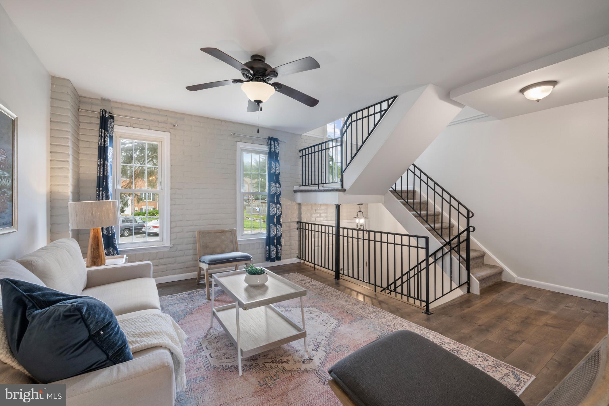 FRIENDLY ACRES - Residential