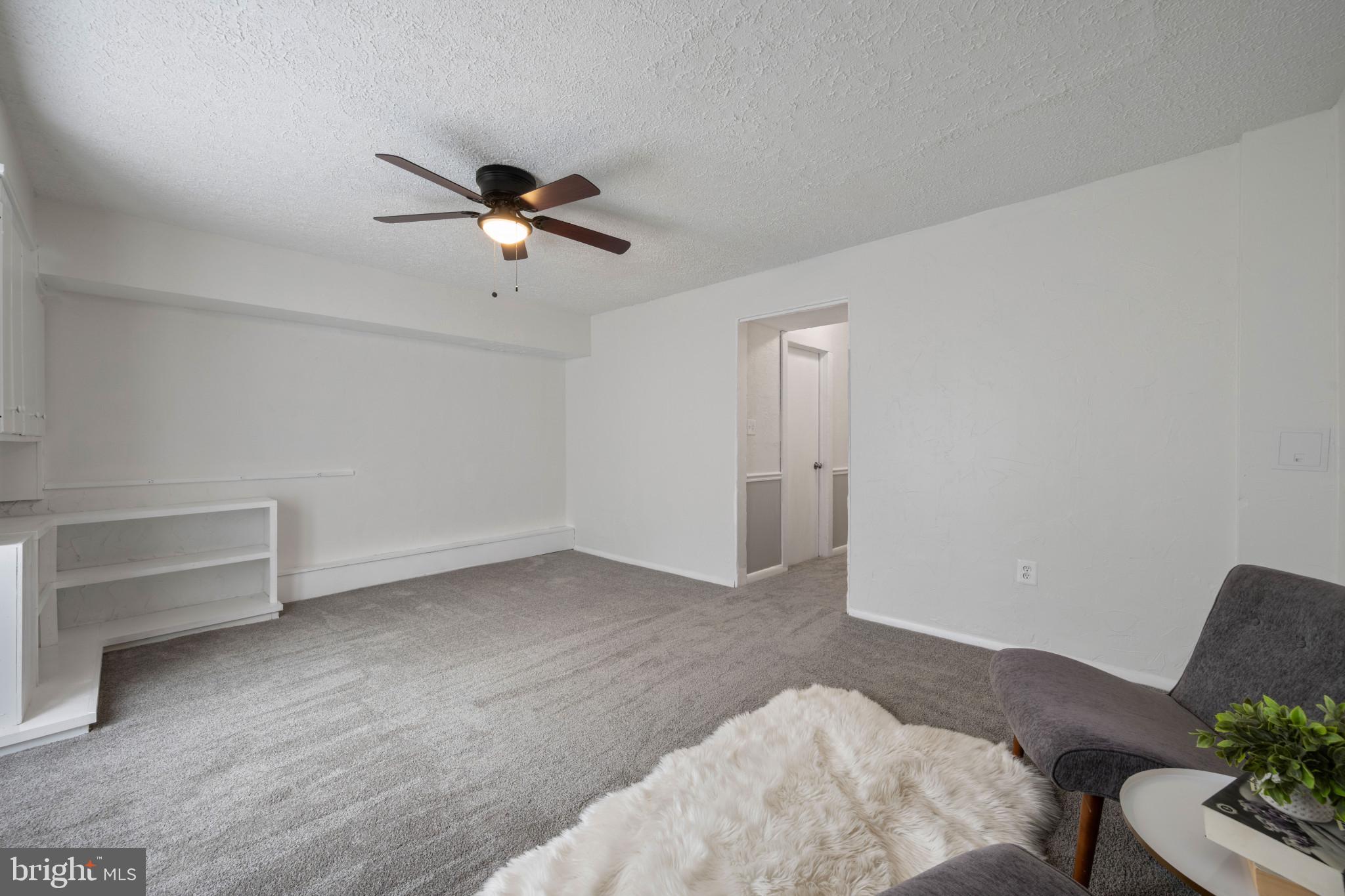 FRIENDLY ACRES - Residential