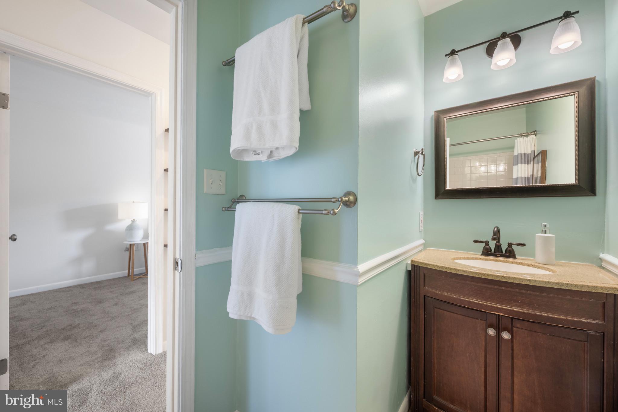 FRIENDLY ACRES - Residential