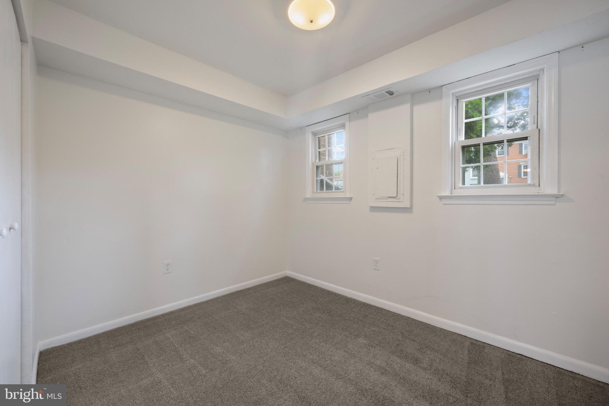 FRIENDLY ACRES - Residential