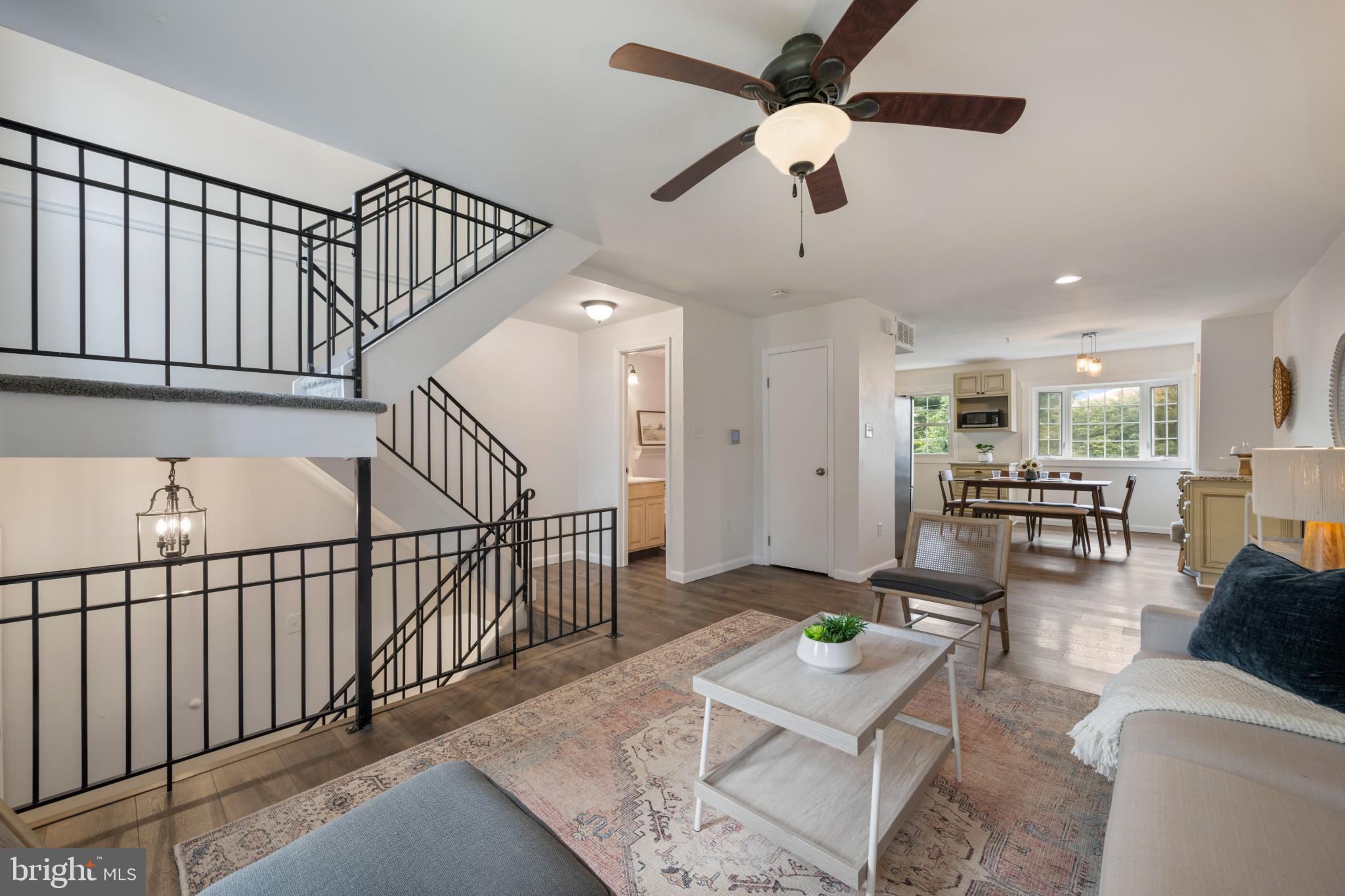 FRIENDLY ACRES - Residential