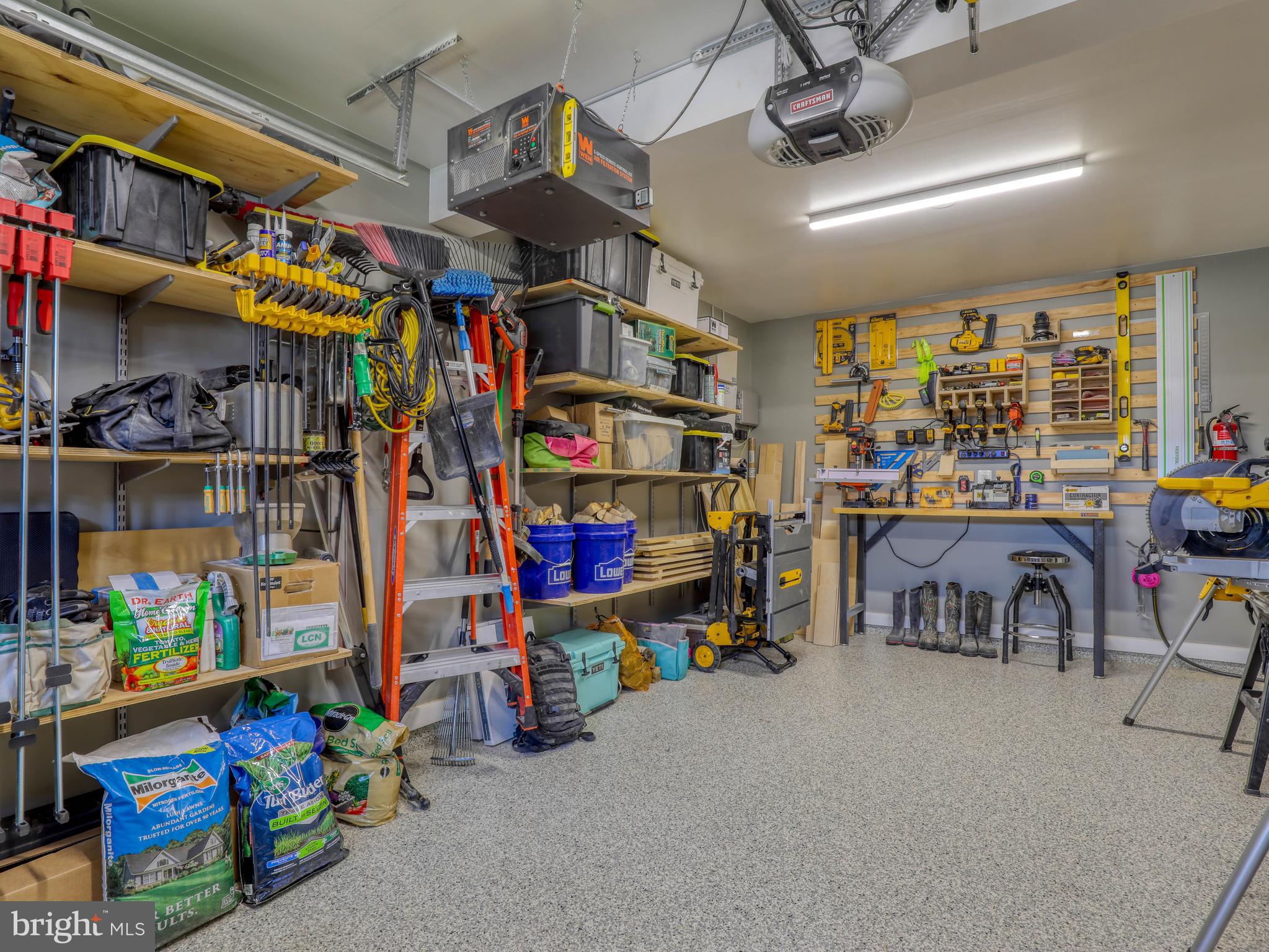 BRADLEY SQUARE - Residential