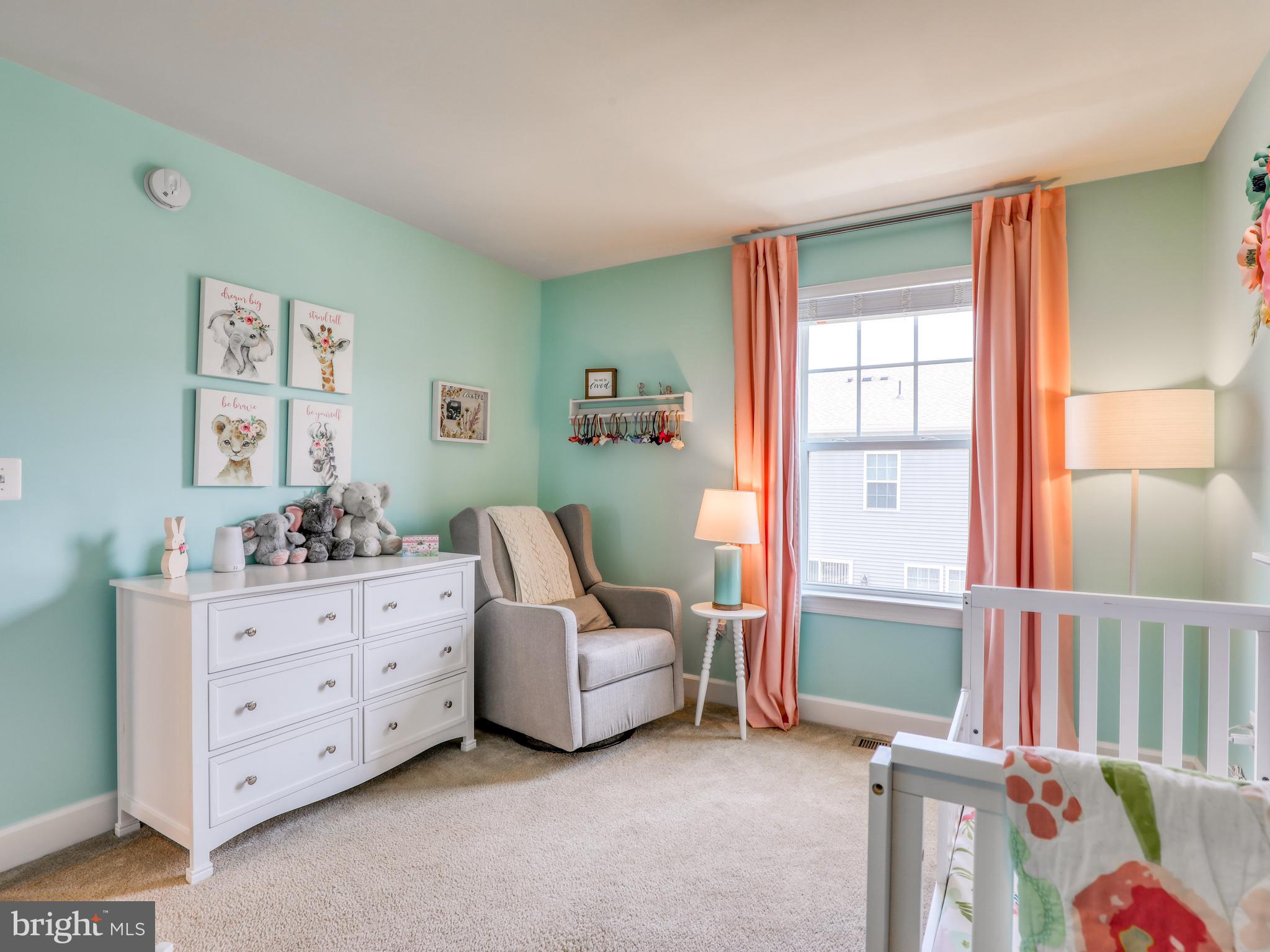 BRADLEY SQUARE - Residential