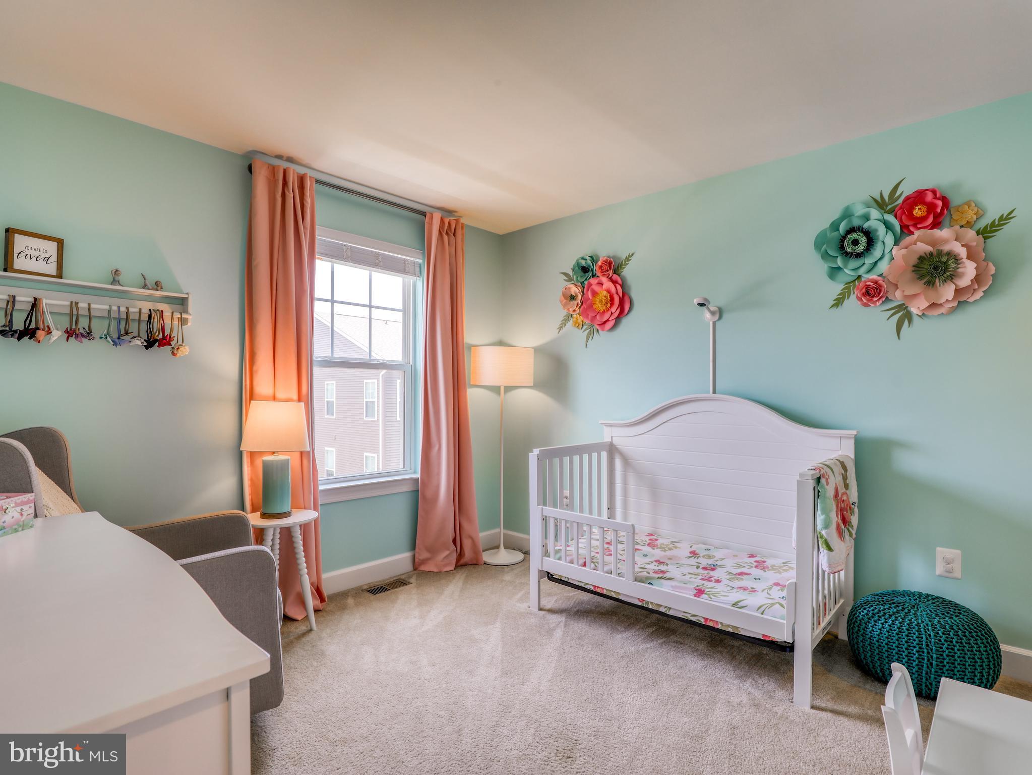 BRADLEY SQUARE - Residential