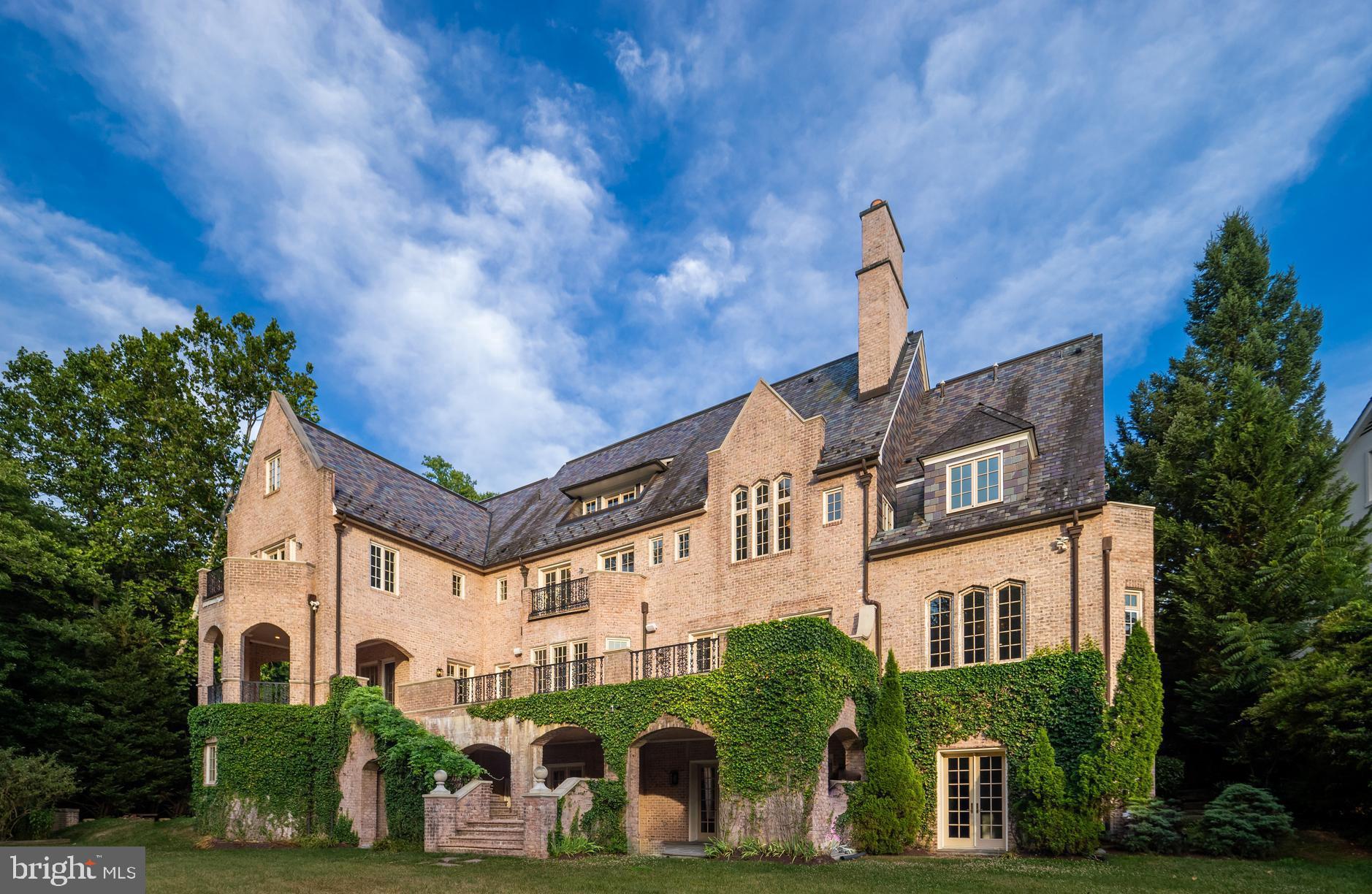 WESLEY HEIGHTS - Residential