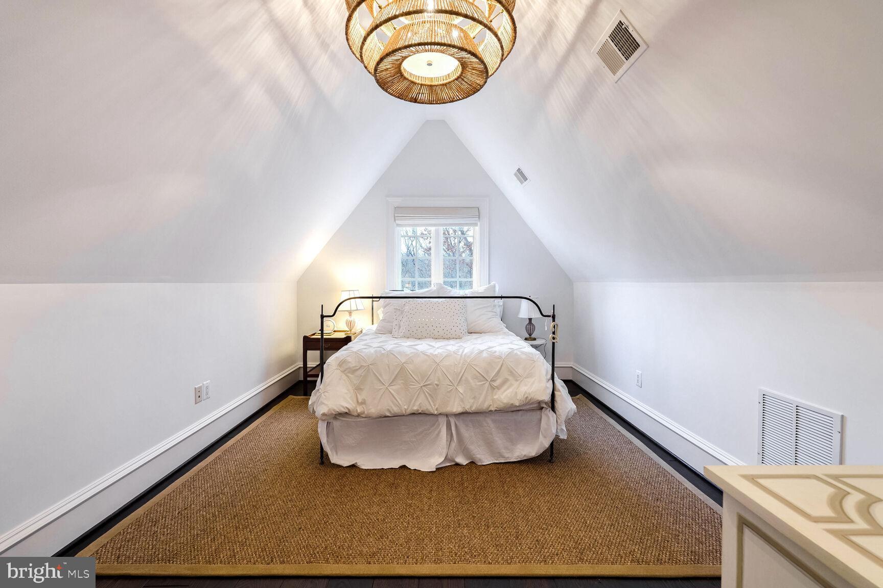 WESLEY HEIGHTS - Residential