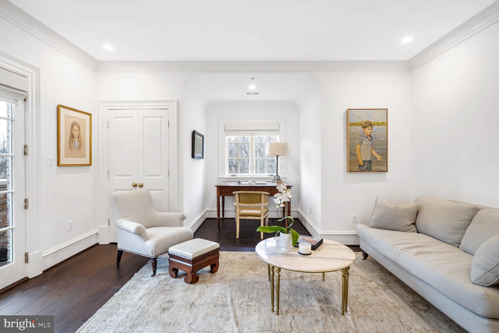 WESLEY HEIGHTS - Residential