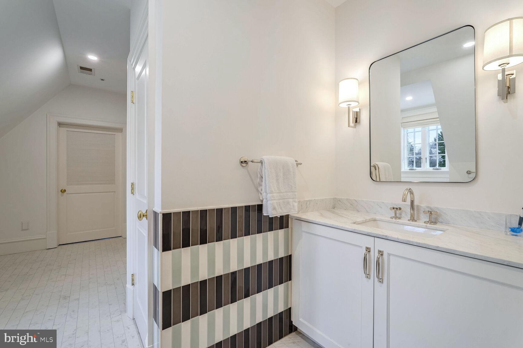 WESLEY HEIGHTS - Residential