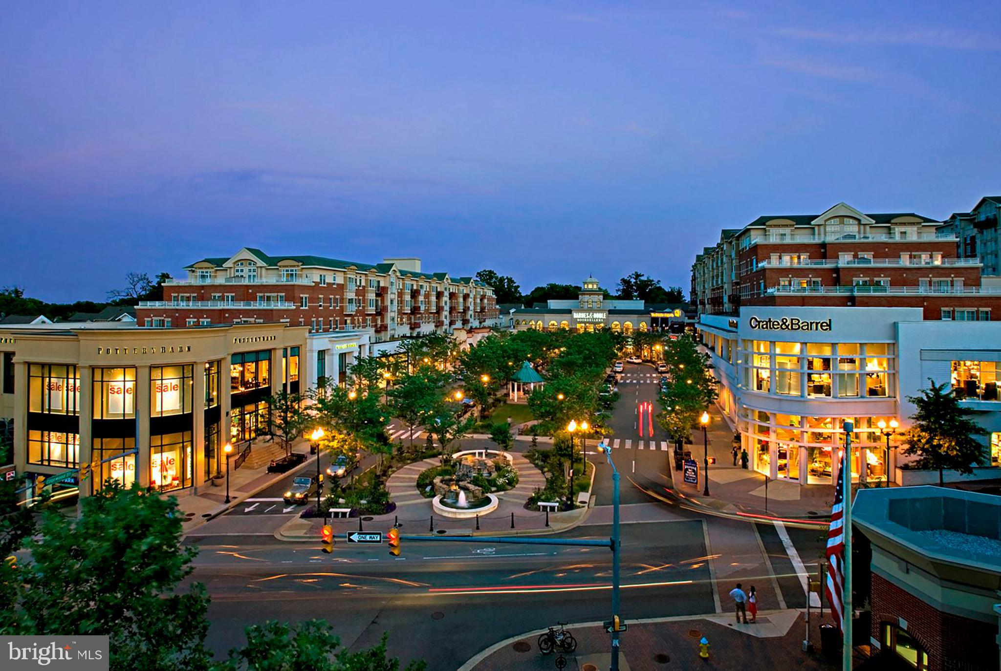 THE WILLIAMSBURG - Residential Lease