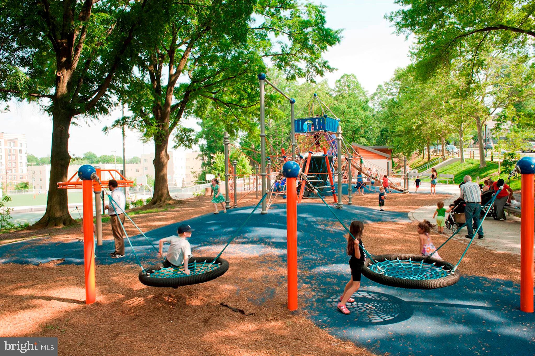 THE WILLIAMSBURG - Residential Lease