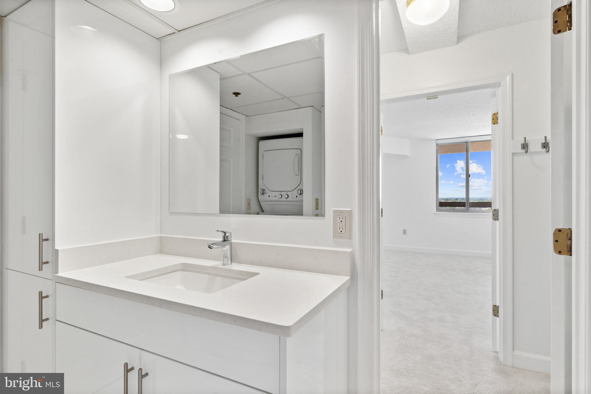 THE WILLIAMSBURG - Residential Lease