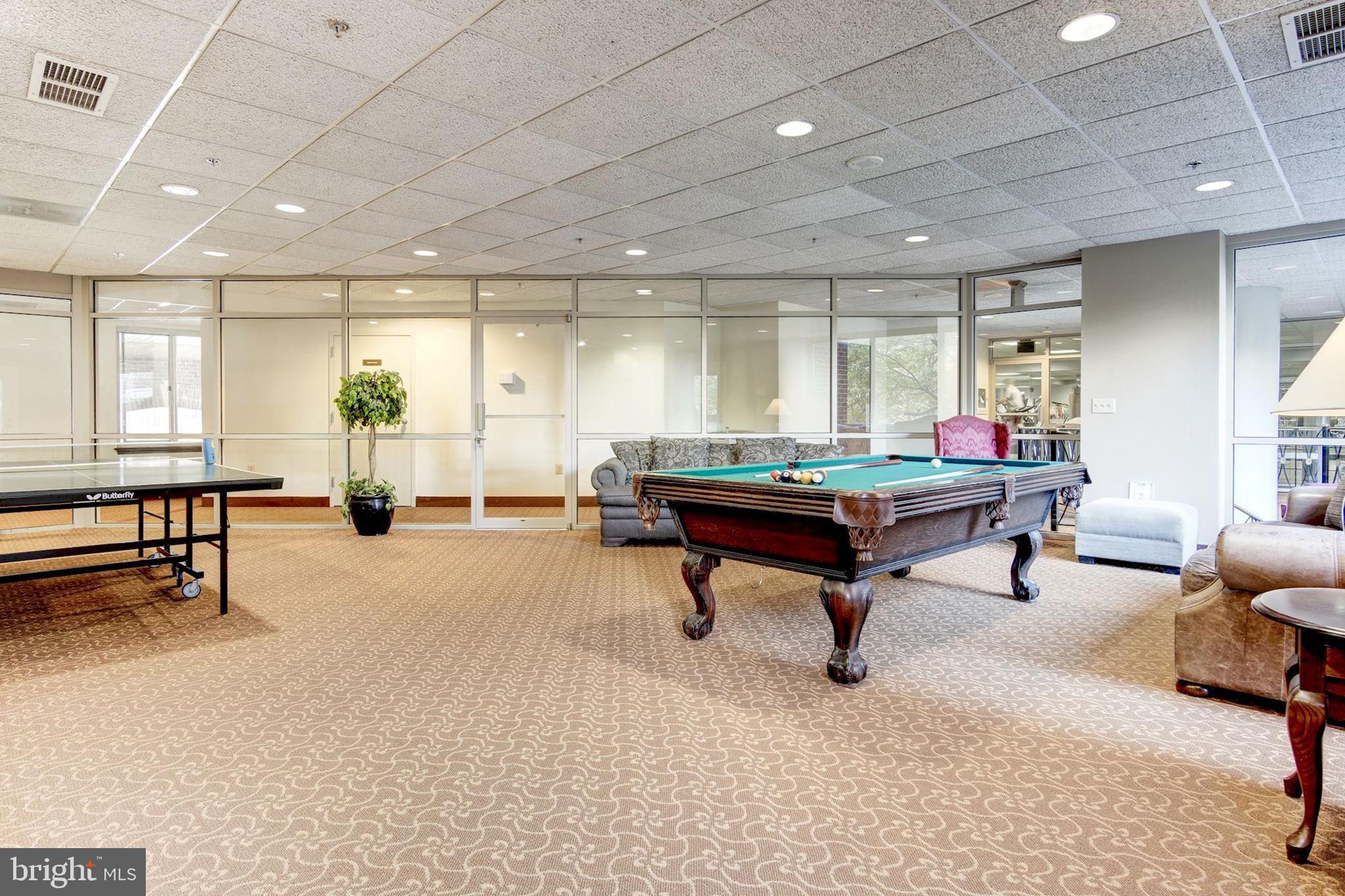 THE WILLIAMSBURG - Residential Lease