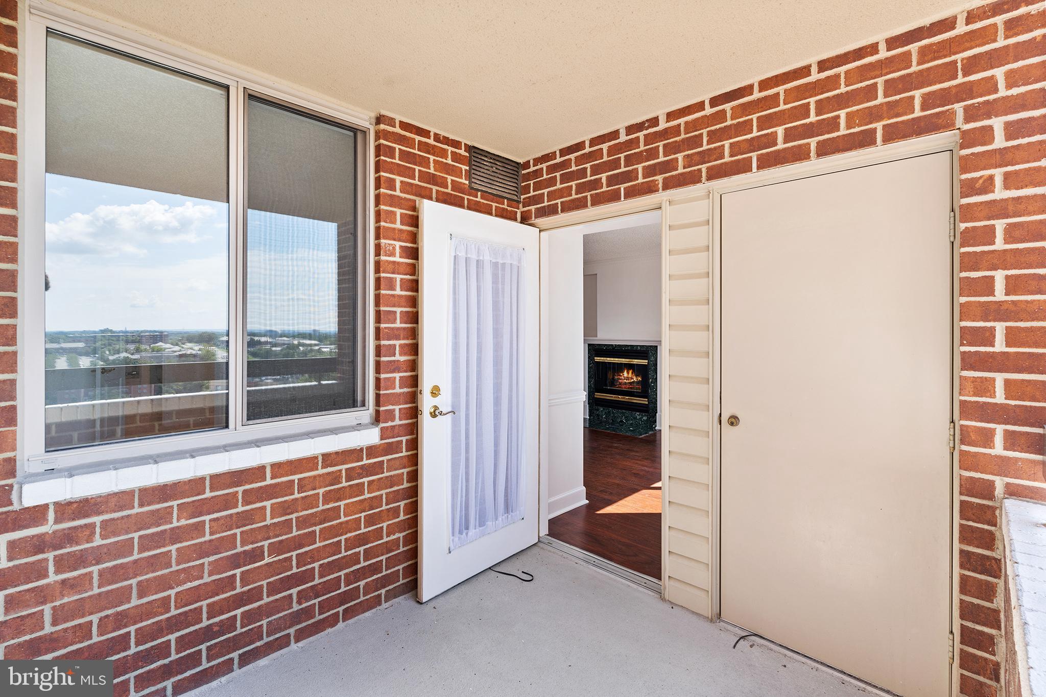 THE WILLIAMSBURG - Residential Lease