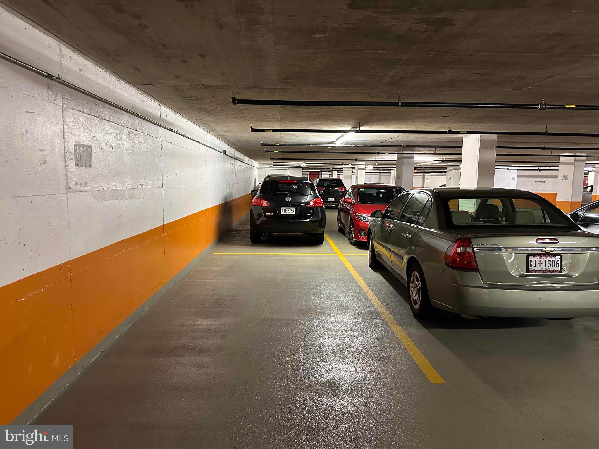 THE WILLIAMSBURG - Residential Lease