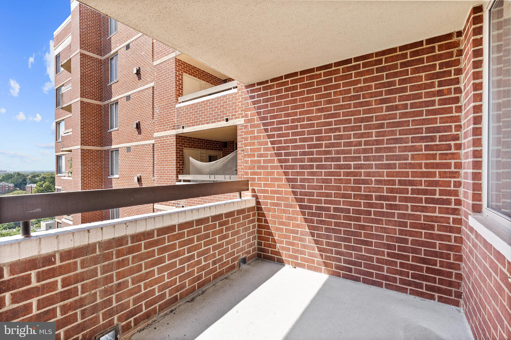 THE WILLIAMSBURG - Residential Lease