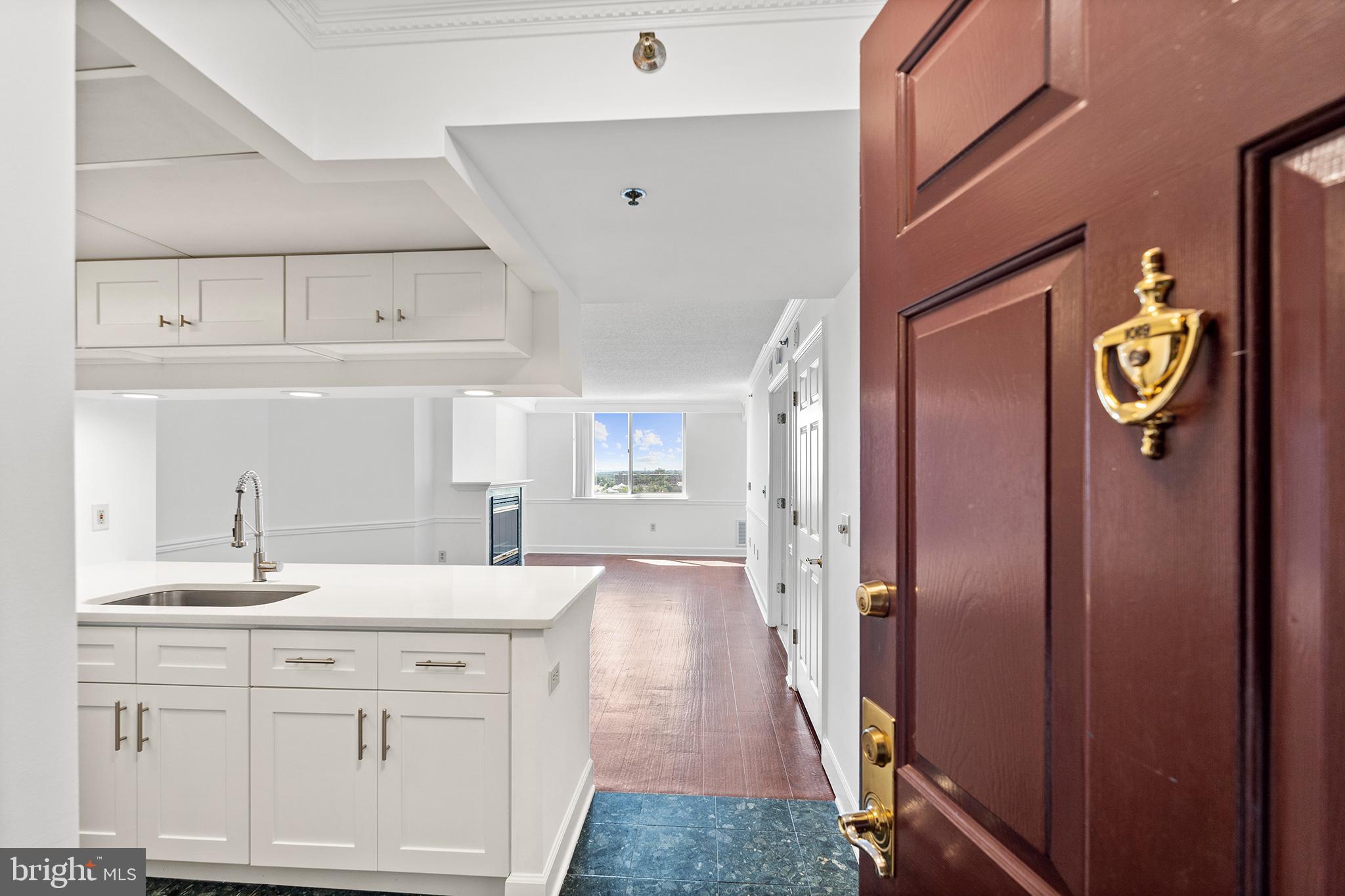 THE WILLIAMSBURG - Residential Lease