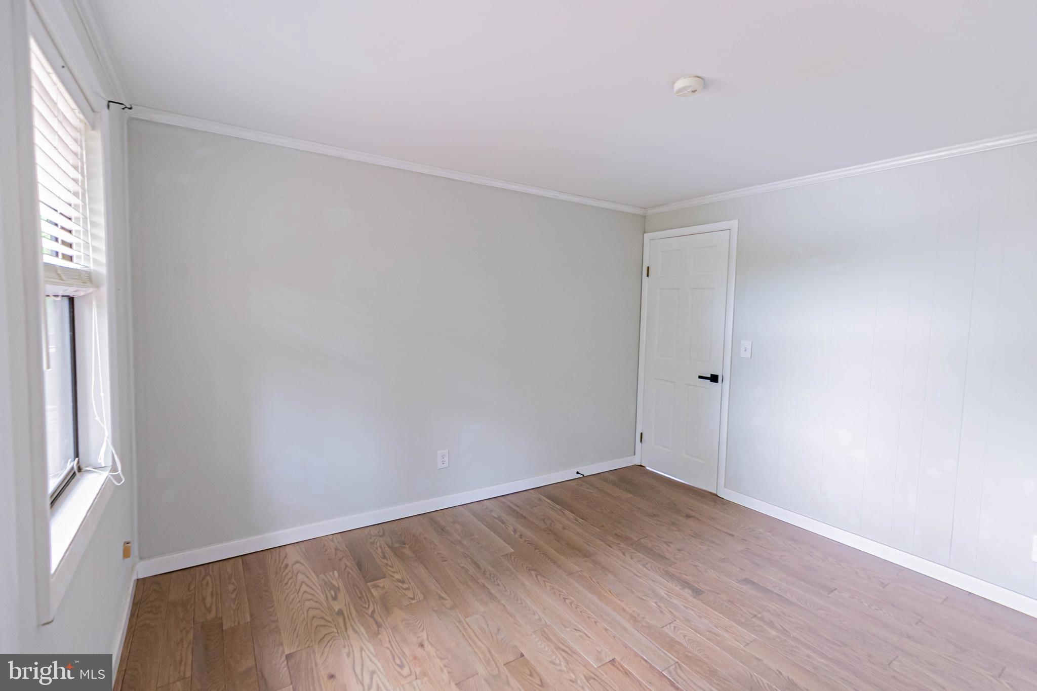 LAKE LAND OR - Residential