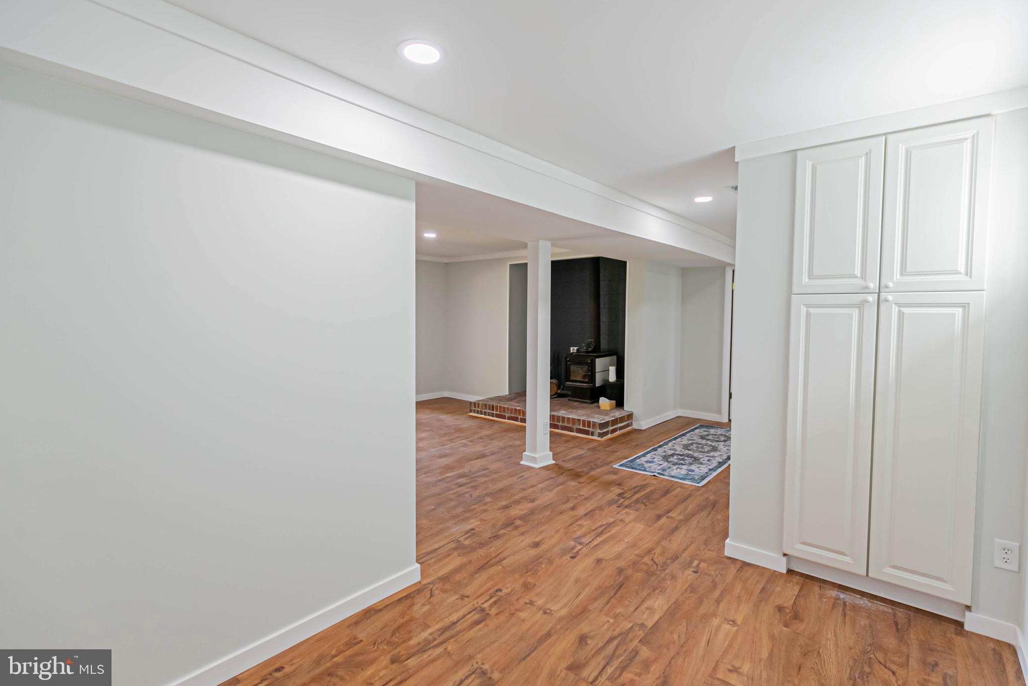 LAKE LAND OR - Residential