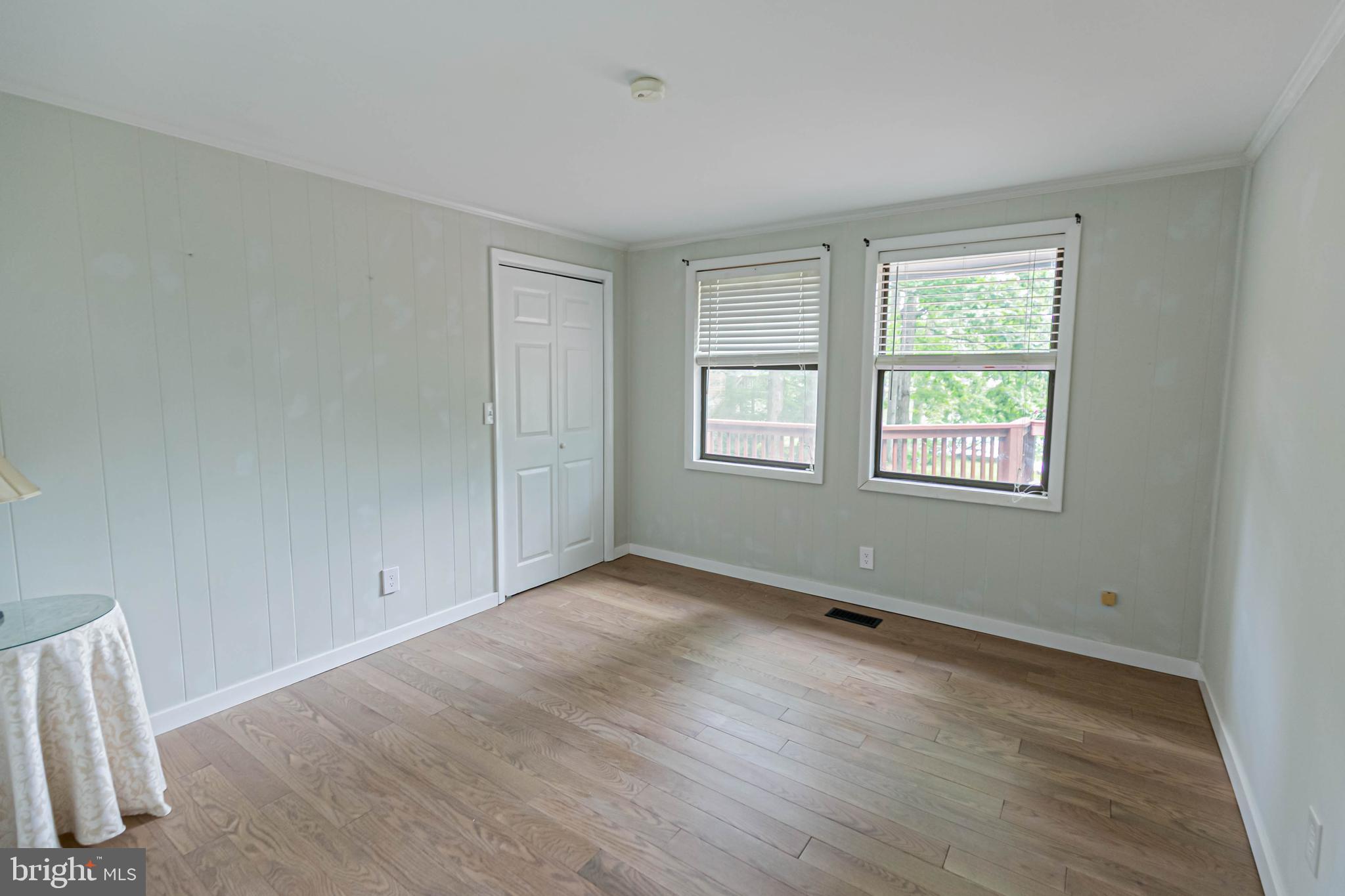 LAKE LAND OR - Residential