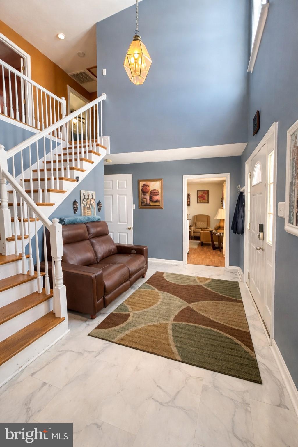 VILLAGE NORTH - Residential