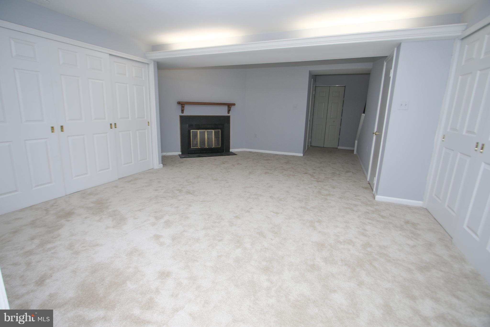 THE VILLAGE PARK - Residential