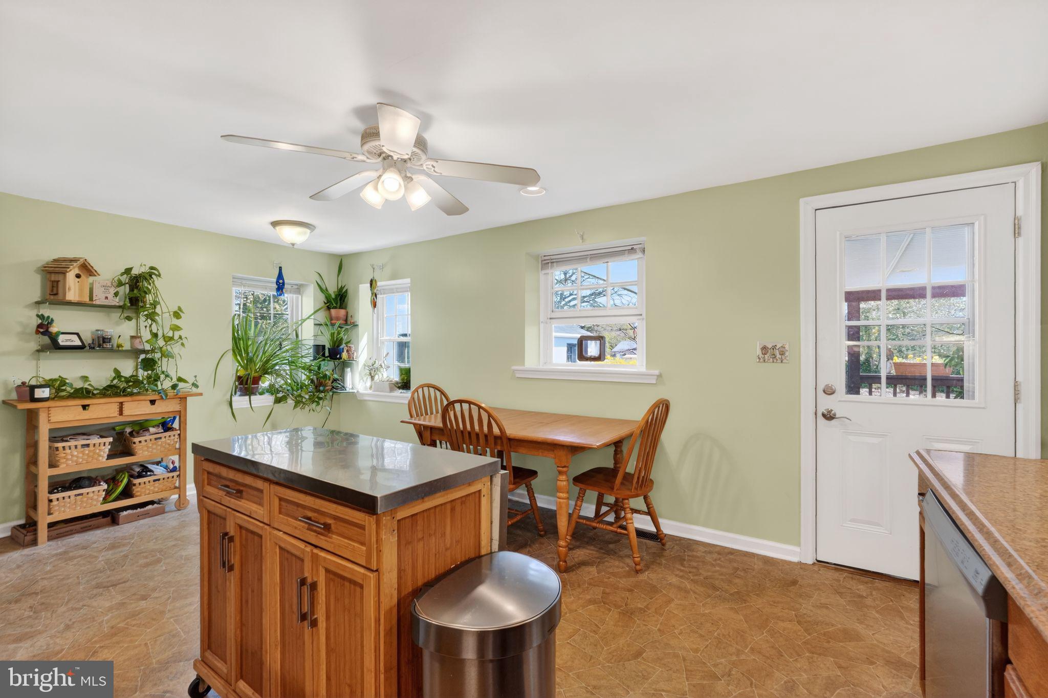 NORRISTOWN - Residential