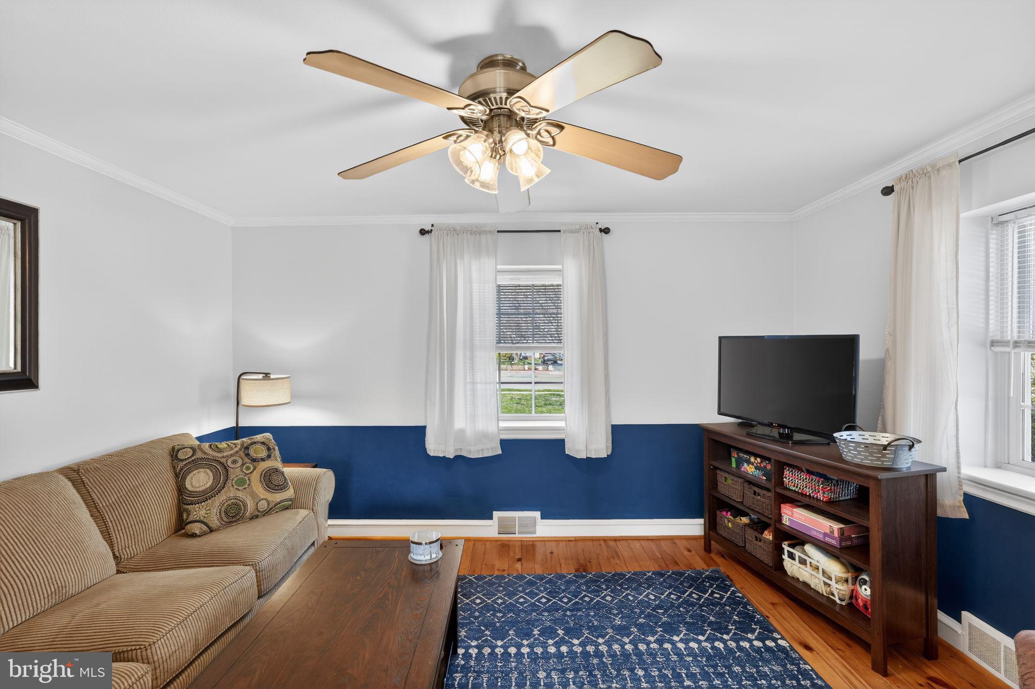 NORRISTOWN - Residential