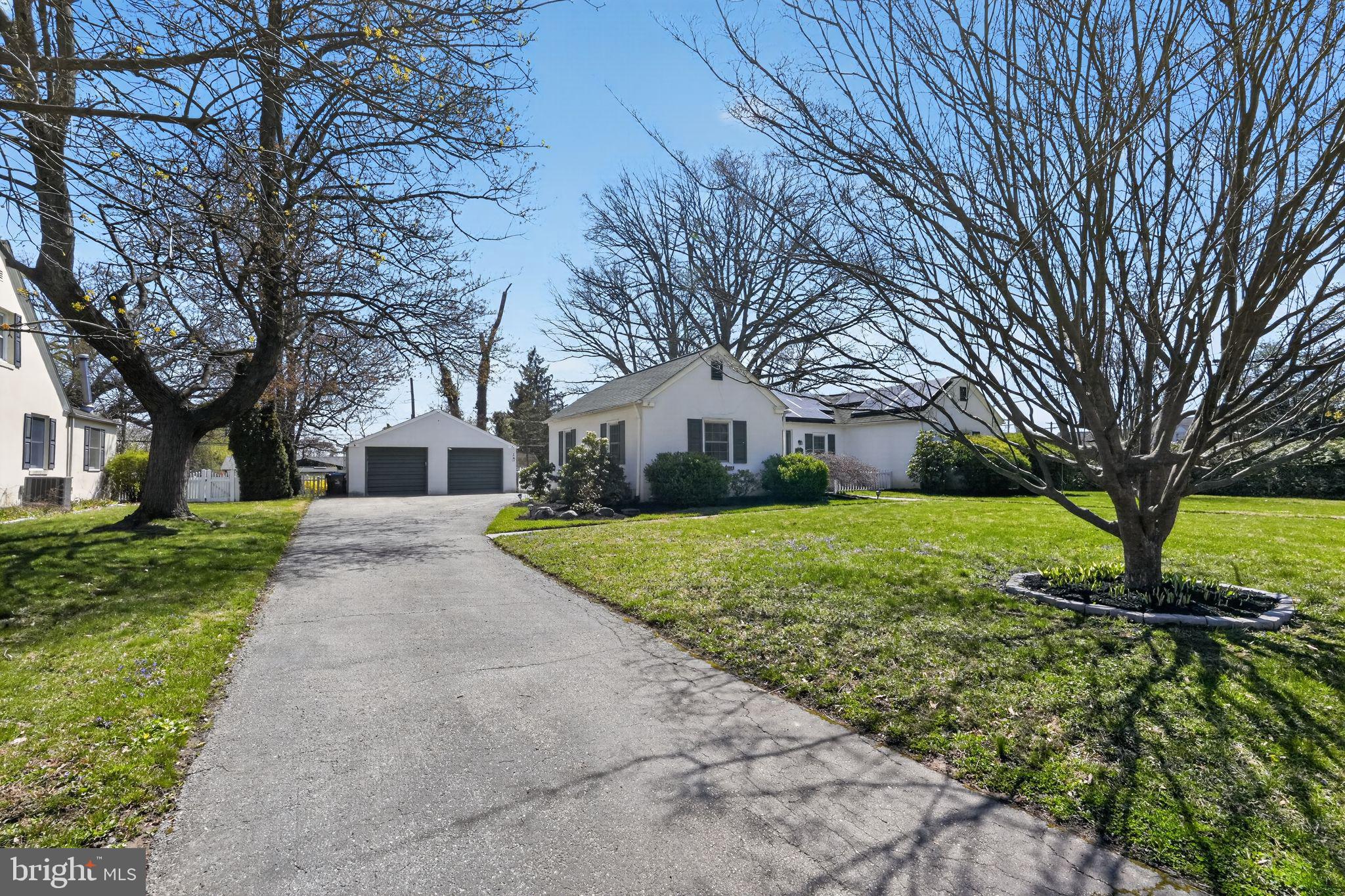 NORRISTOWN - Residential