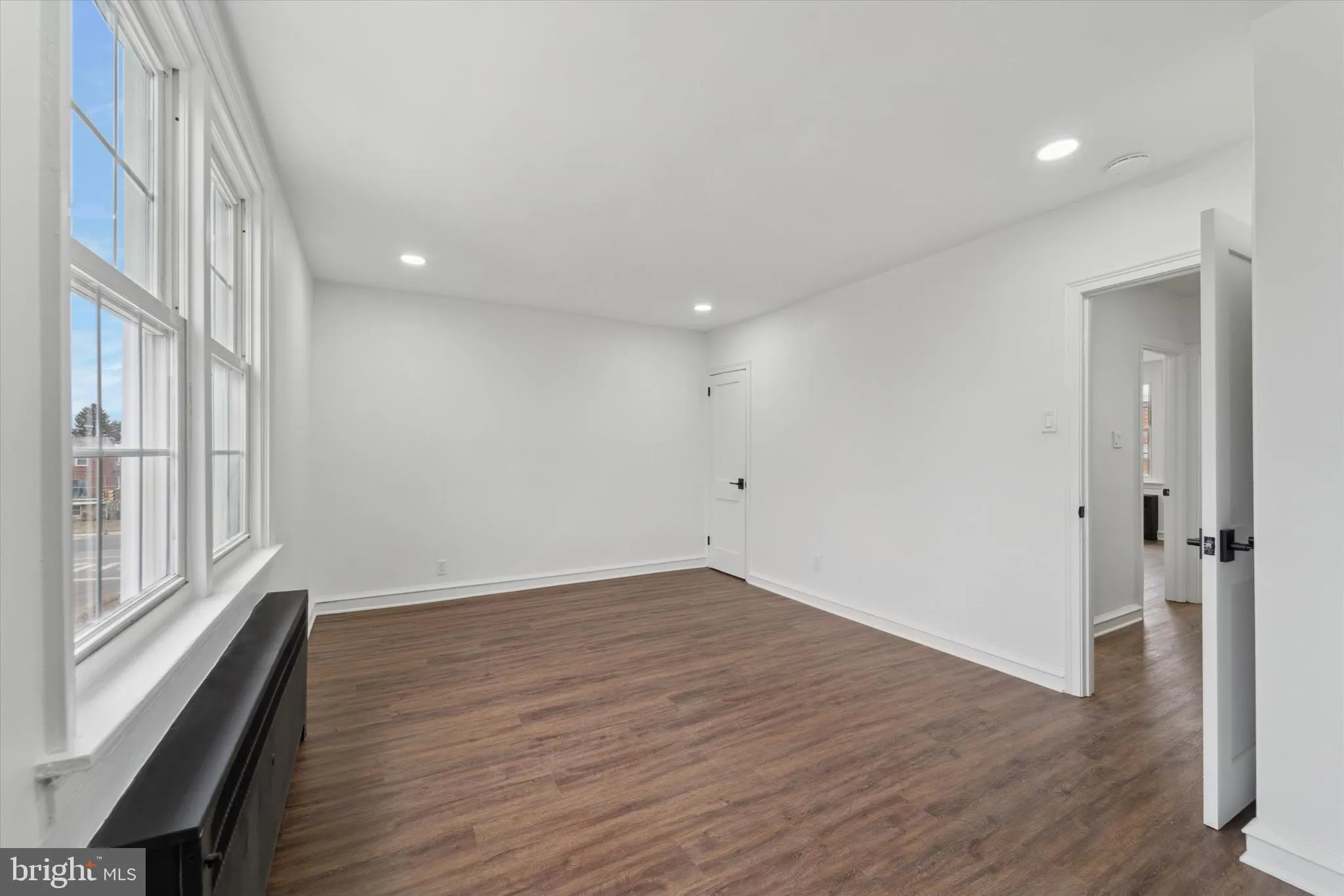 Philadelphia, Pennsylvania 19150, United States, 3 Bedrooms Bedrooms, ,2 BathroomsBathrooms,Residential,Active,4342