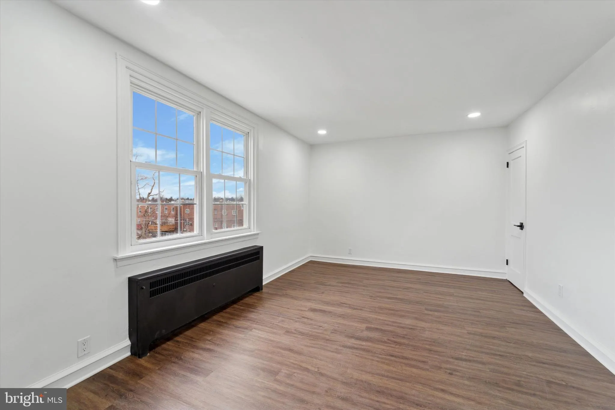 Philadelphia, Pennsylvania 19150, United States, 3 Bedrooms Bedrooms, ,2 BathroomsBathrooms,Residential,Active,4342