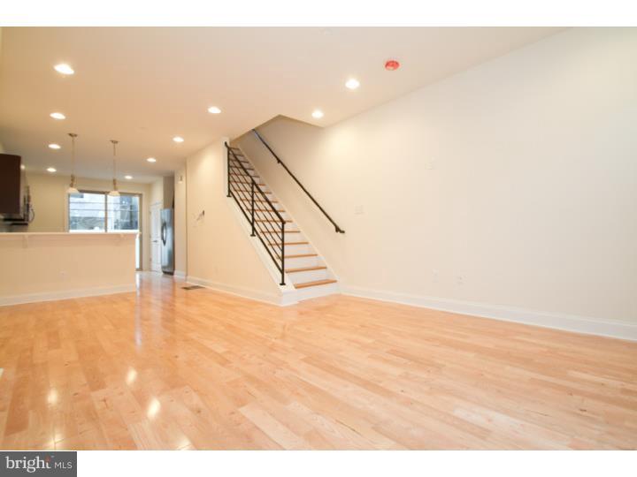 POINT BREEZE - Residential
