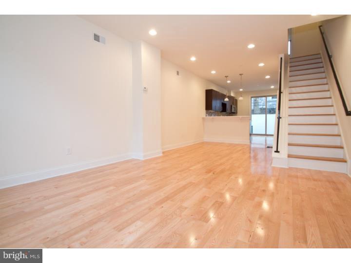 POINT BREEZE - Residential