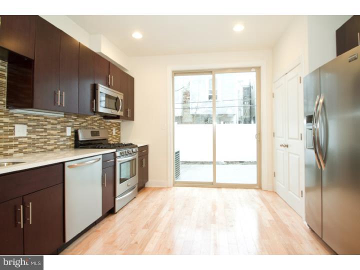 POINT BREEZE - Residential