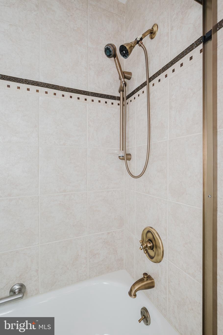 SPRINGLAKE - Residential