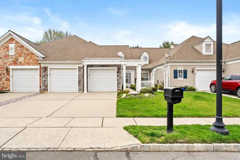 29 Sparrow Drive, Hamilton, NJ 08690 - MLS#: NJME2058192